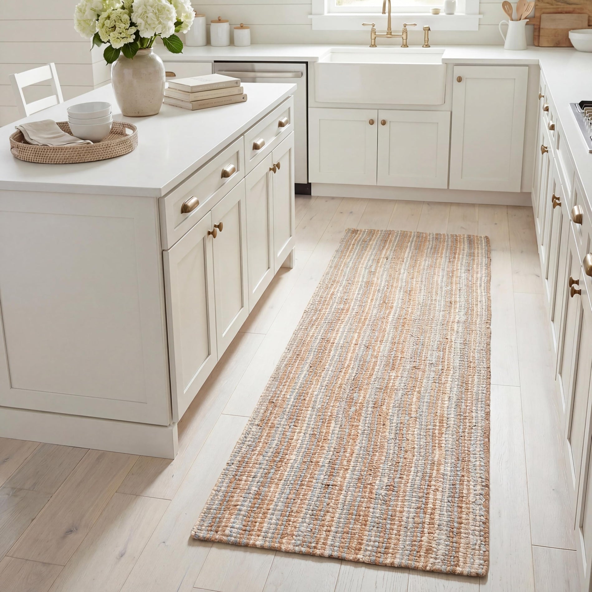 Handmade Jute Area Rug